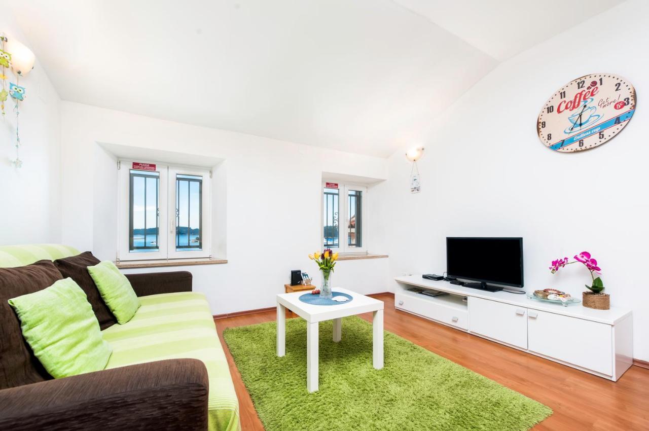 Sea View Apartment Rovinj Exteriér fotografie