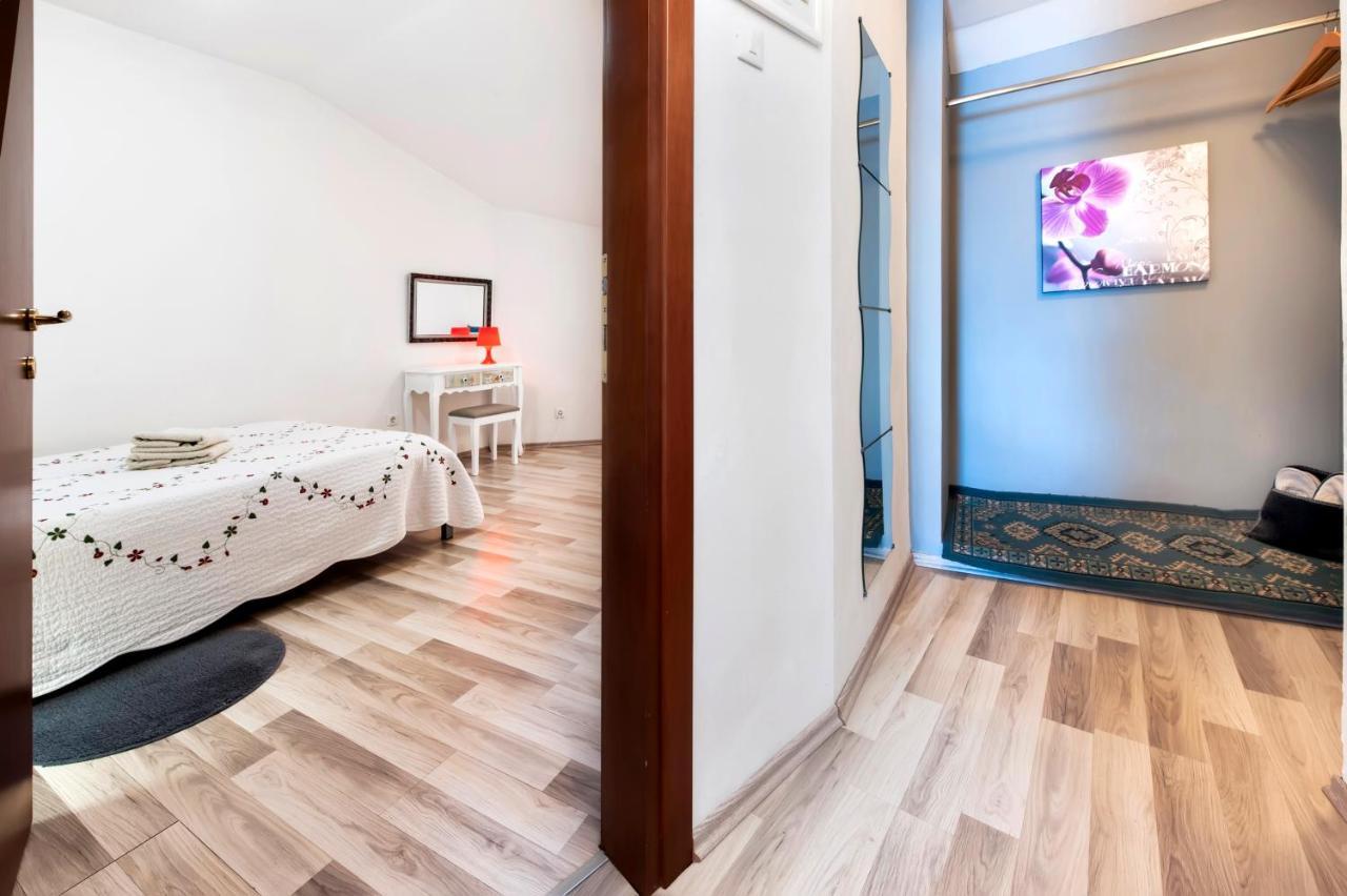 Sea View Apartment Rovinj Exteriér fotografie
