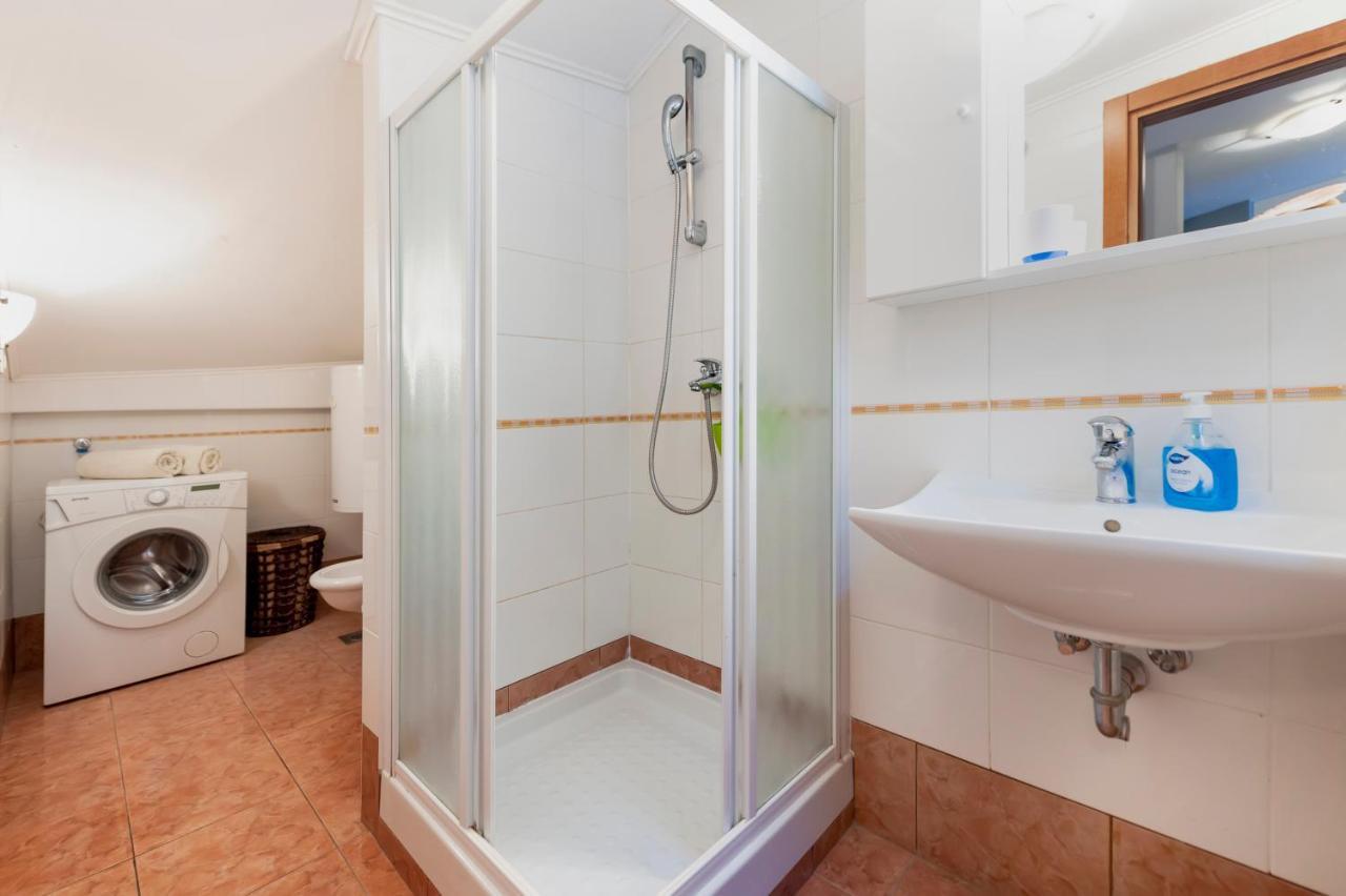 Sea View Apartment Rovinj Exteriér fotografie